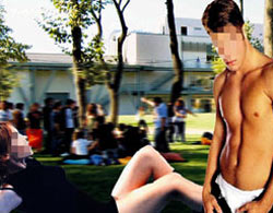 Người nhà nạn nhân MH370 an ủi thân nhân hành khách MH17